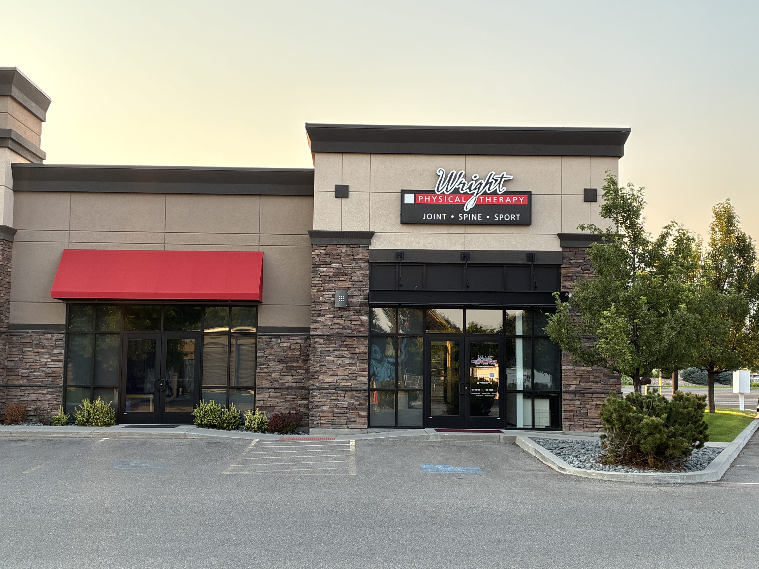 Our Locations 16 logan-clinic